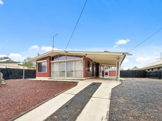 Low Maintenance Living on 987m²