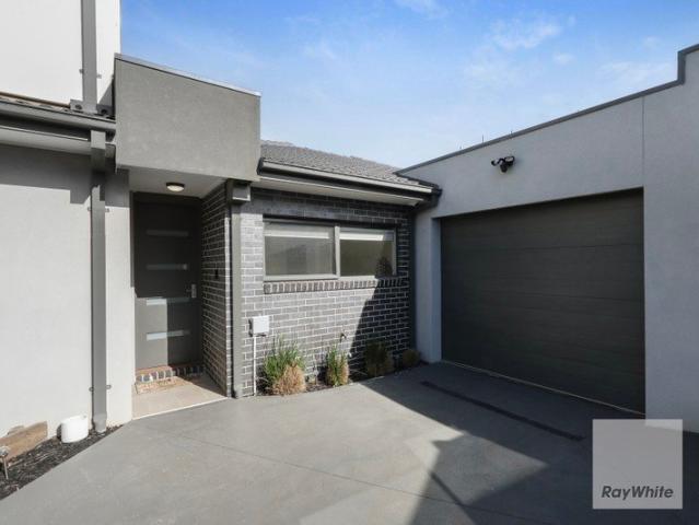 Low Maintenance Living At An Affordable Price!