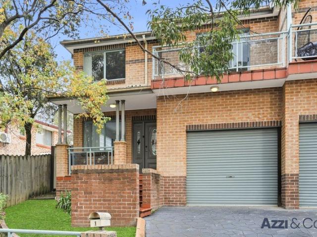 Low maintenance living at its Best!
