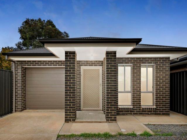 Low Maintenance Living and Convenience!