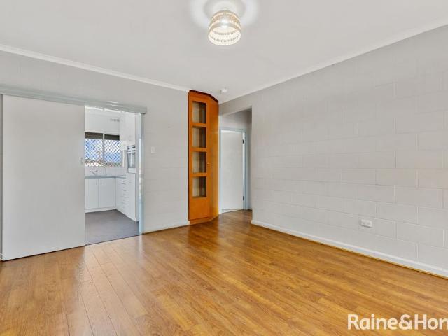 Low Maintenance Living Between The City And The Beach