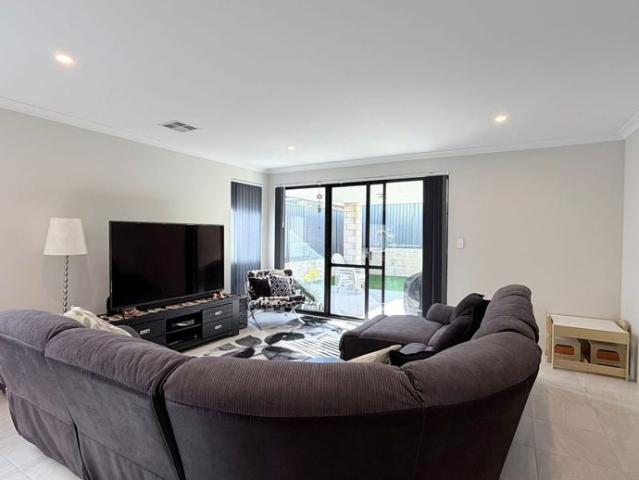 Low Maintenance Living Close to the Coast