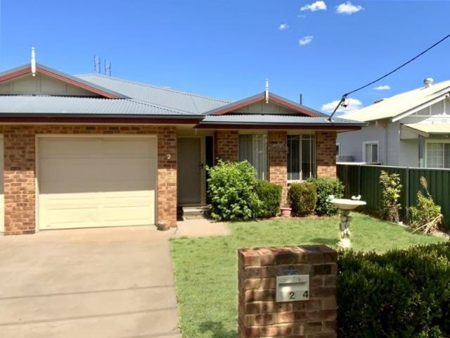 Low maintenance living Great location !