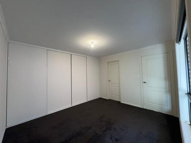 Low Maintenance Living In Munno Para Downs