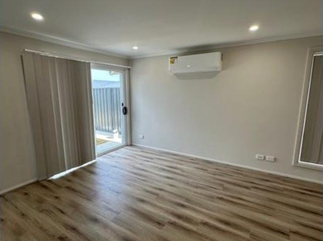 Low Maintenance Living In Munno Para Downs!