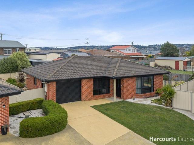 Low Maintenance Living in Newnham