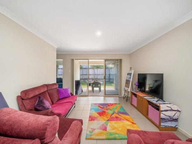Low Maintenance Living In North Lakes