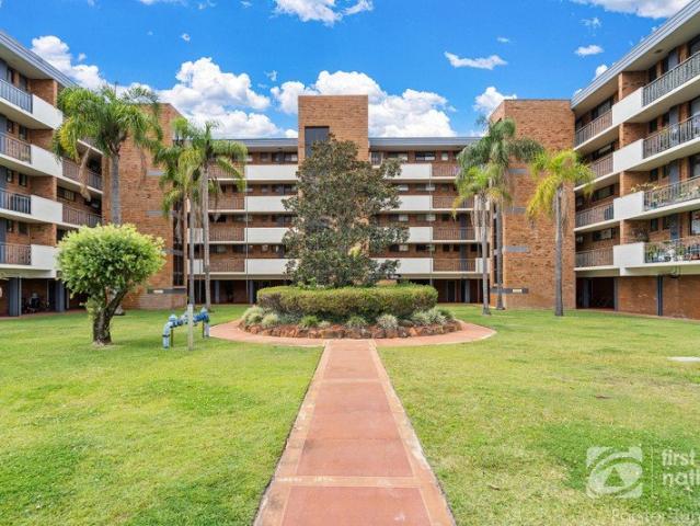 Low Maintenance Living in a Convenient Tuncurry Location