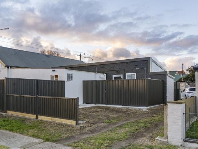 Low Maintenance Living in a Convenient CBD Location
