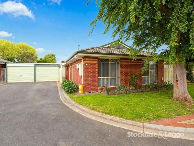 Low Maintenance Living in a Convenient Central Bacchus Marsh Location