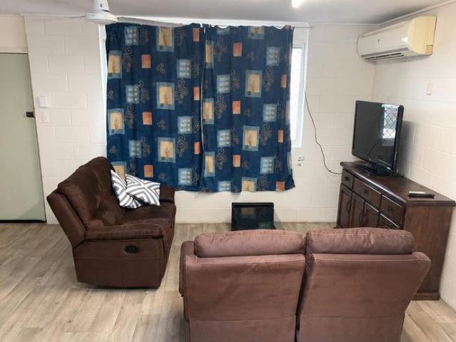 Low Maintenance Living in a Convenient Clinton Location
