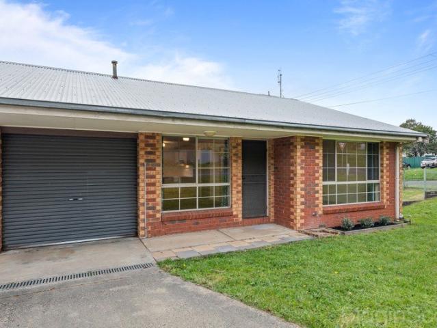 Low Maintenance Living in a Convenient Daylesford Location
