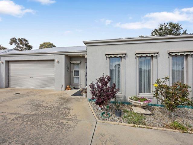 Low Maintenance Living in a Convenient Eaglehawk Location