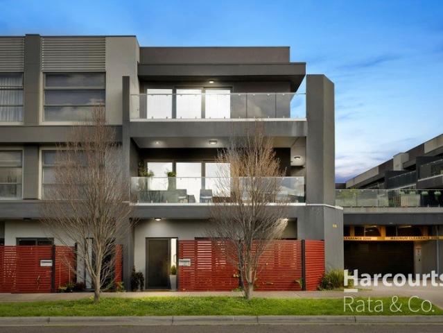 Low Maintenance Living in a Convenient Epping Location