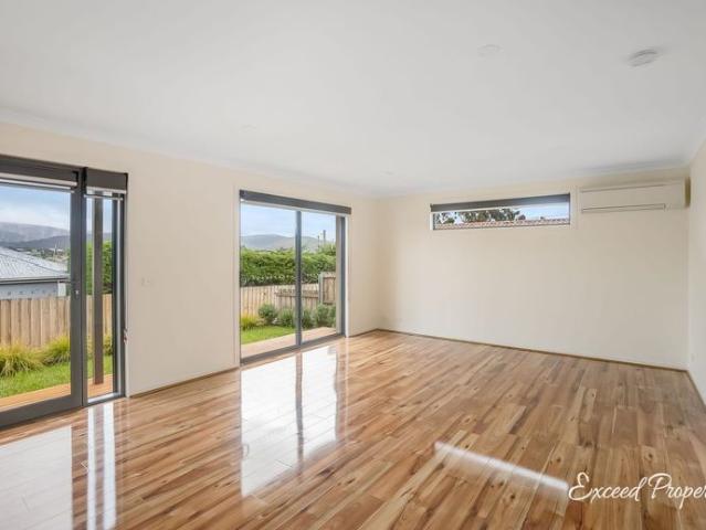 Low Maintenance Living in a Convenient Kingston Location