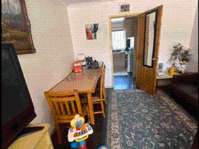 LOW MAINTENANCE LIVING IN A CONVENIENT LALOR LOCATION