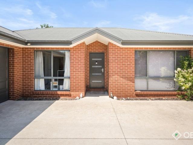 Low Maintenance Living in a Convenient Location