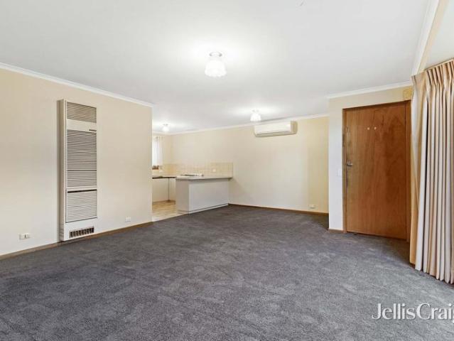 Low Maintenance Living in a Convenient Location