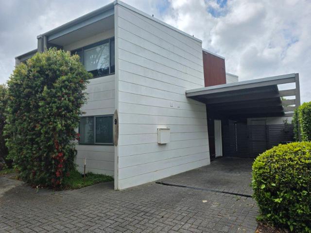 Low Maintenance Living in a Convenient Location