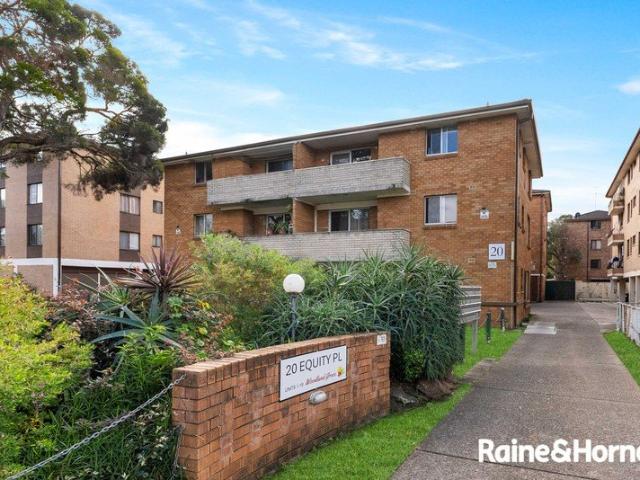 Low Maintenance Living in a Convenient Location