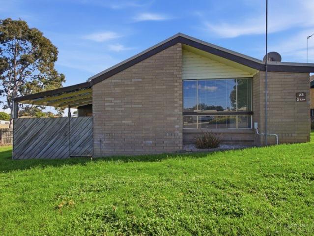 UNDER APPLICATION * Low Maintenance Living in a Convenient Location