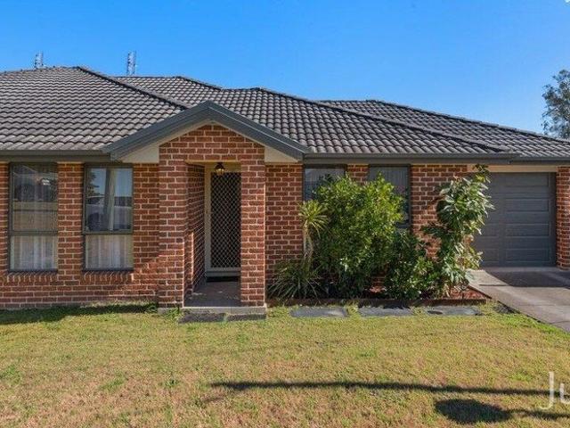 LOW MAINTENANCE LIVING IN A CONVENIENT LOCATION!