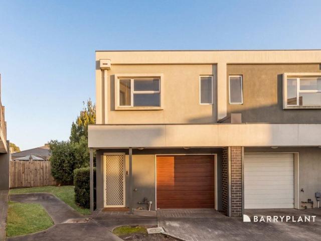Low Maintenance Living in a Convenient Mernda Location