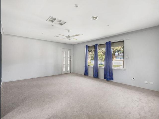 Low Maintenance Living in a Convenient North Albury Location