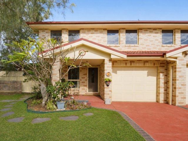 Low Maintenance Living in a Convenient Revesby Setting