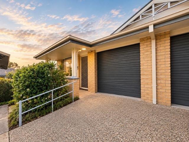 Low Maintenance Living in a Convenient Shortland Location