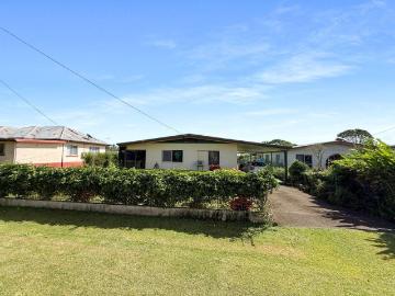 Low Maintenance Living in a Great Location