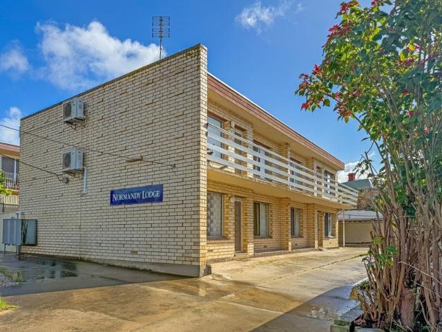Low Maintenance Living in a Great Location