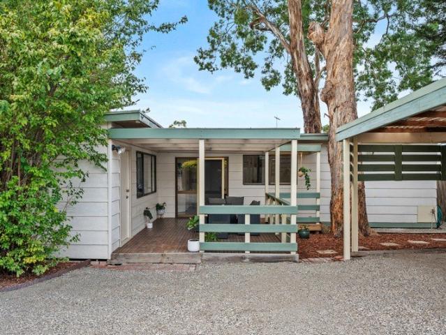 Low Maintenance Living In A Highly Valued Location