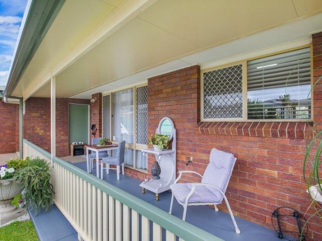 Low Maintenance Living in a Sought After Freehold Village