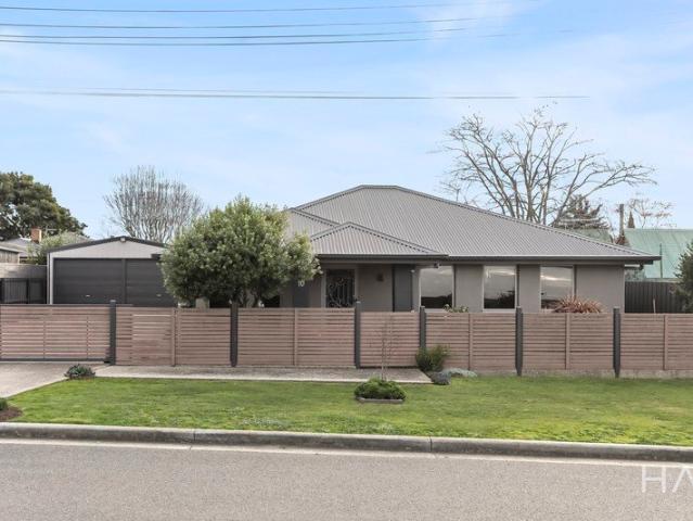 Low Maintenance Living in a Peaceful Longford Setting