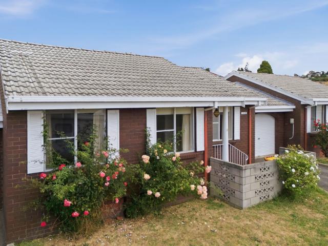 Low Maintenance Living in a Premium Newstead Location