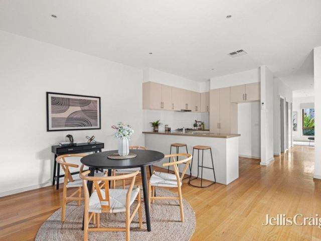 Low Maintenance Living in a Prime Brunswick Pocket