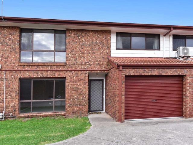 Low Maintenance Living in a Prime Location!
