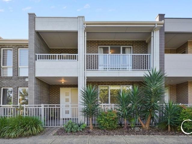 LOW MAINTENANCE LIVING IN A PRIME LOCATION