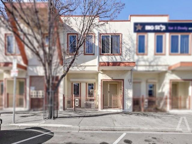 Low Maintenance Living in a Prime St Albans Location