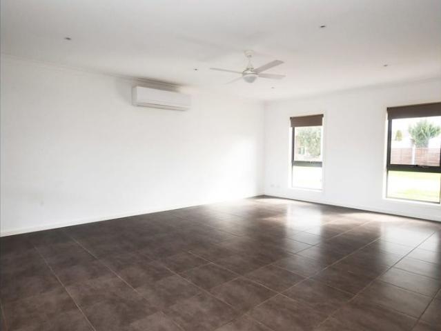 Low Maintenance Living in a Quiet Court