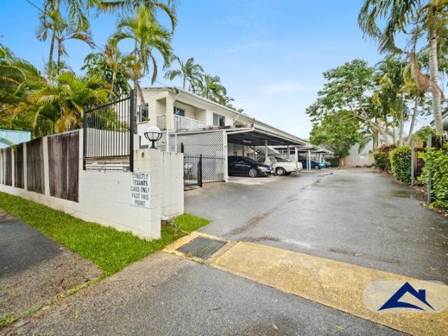 LOW MAINTENANCE LIVING IN A QUIET BOUTIQUE COMPLEX