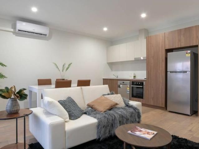 Low Maintenance Living in Cloverdale