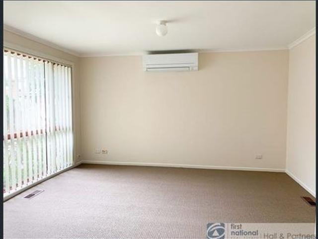 Low Maintenance Living in Prime Endeavour Hills Location