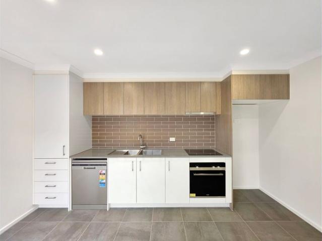 Low maintenance living in prime location