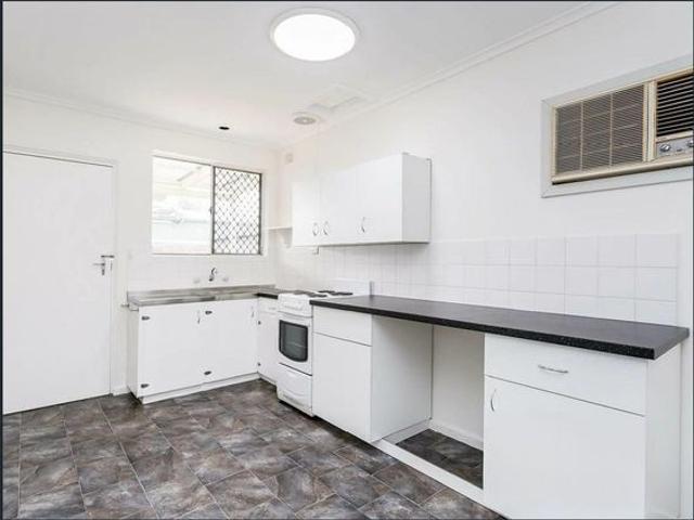 Low Maintenance Living in Prime Location