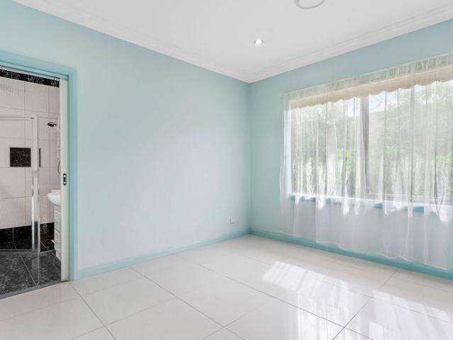 Low Maintenance Living in Safety Beach