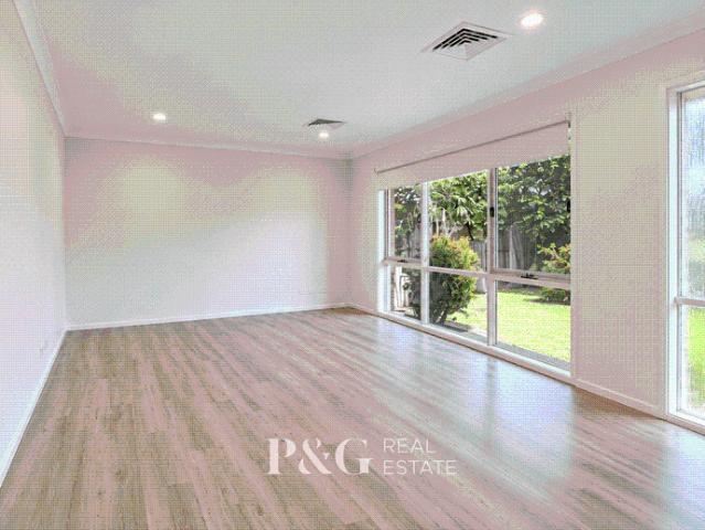 ✨ LOW MAINTENANCE LIVING IN SOUGHT AFTER GLEN WAVERLEY! ✨