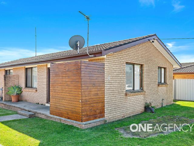 LOW MAINTENANCE LIVING IN THE HEART OF BARRACK HEIGHTS
