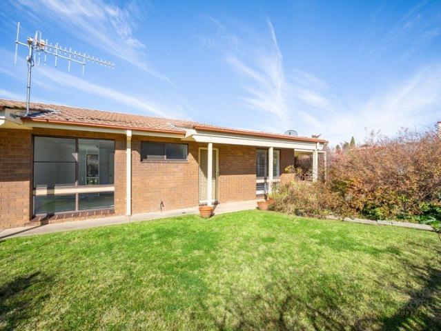 Low Maintenance Living in the Heart of Bathurst